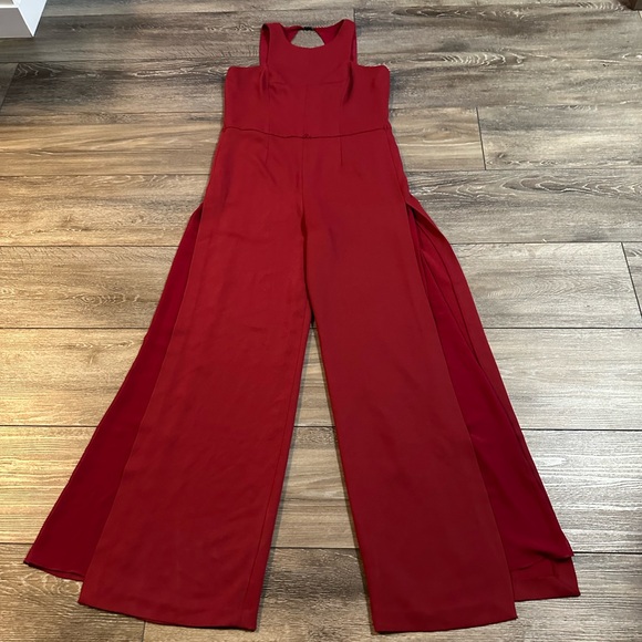 Halston heritage/ luxury wear/ CD Burgundy Jumpsuit/ woman’s 10/ - Picture 5 of 15